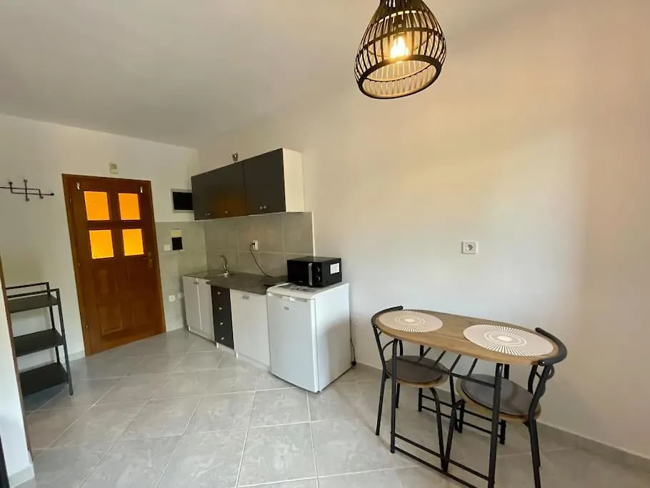 Studio Kanegra Umag 0*,  Croatia